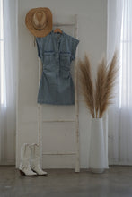 Load image into Gallery viewer, El Festival Denim Dress